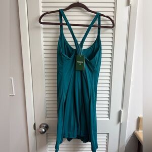 HALARA Easy Peezy Criss Cross Dress